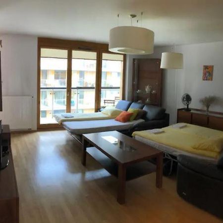 Apartment On The Boulvard Krakau Buitenkant foto