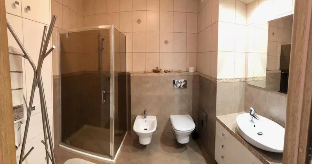 Apartment On The Boulvard Krakau Buitenkant foto