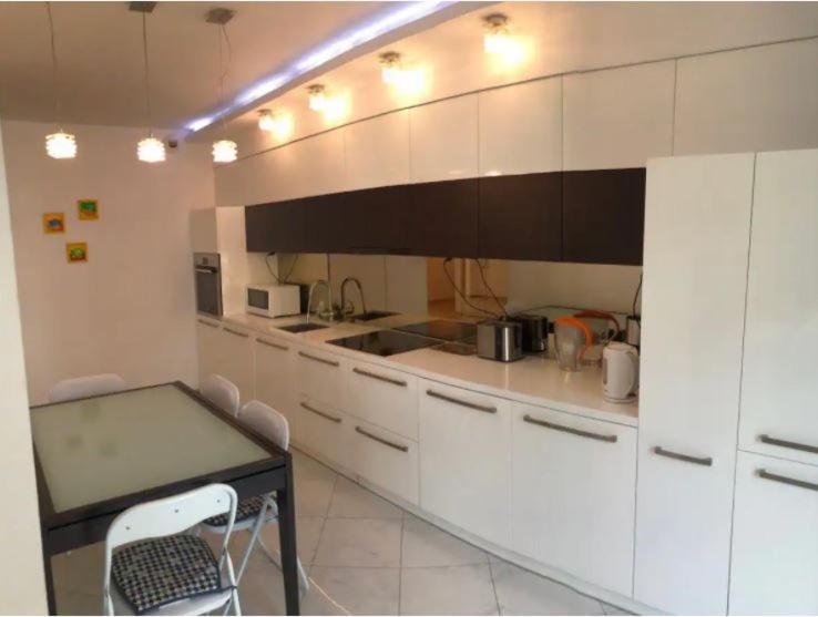 Apartment On The Boulvard Krakau Buitenkant foto